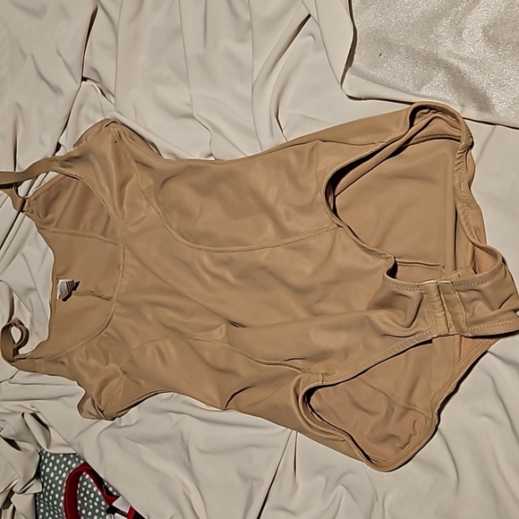 Shapewear - Picture 5 of 6